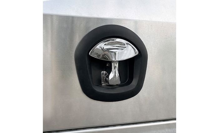 1084 83 BlackChrome 5