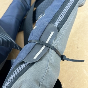 Ziptie